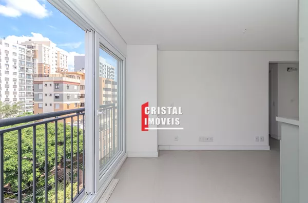 Apartamento 801: Vista Rua  Barão  Teffé 