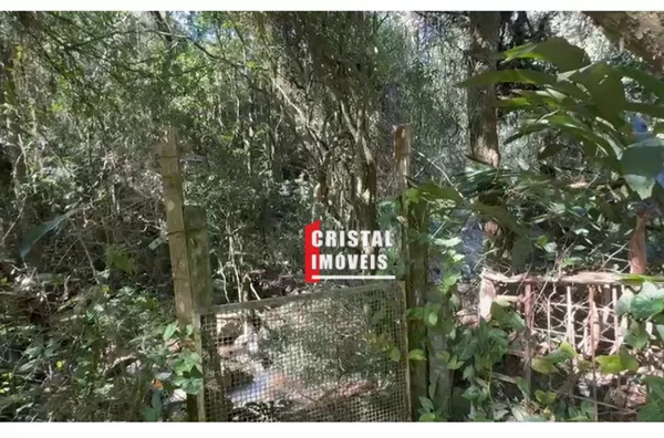 Terreno a venda no Bairro Vila Nova em Porto Alegre