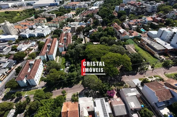 Terreno a venda no Bairro Cristal em Porto Alegre