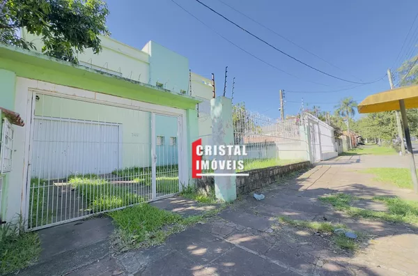 Casa 3 dormitórios a venda no Bairro Cristal em Porto Alegre