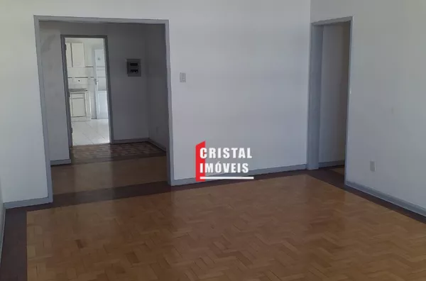 Ótimo 3 dormitórios com suite e sacadão ao lado Largo Açorianos