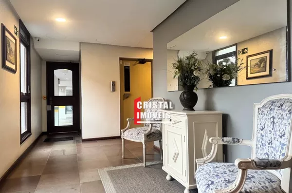 Hall de circulação condomínio