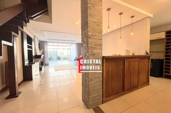 Belíssima Casa de Alto Padrão no Condomínio Malecón  com 3 dormitórios – Bairro Tristeza 