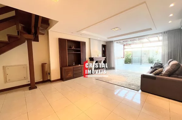 Belíssima Casa de Alto Padrão no Condomínio Malecón  com 3 dormitórios – Bairro Tristeza 