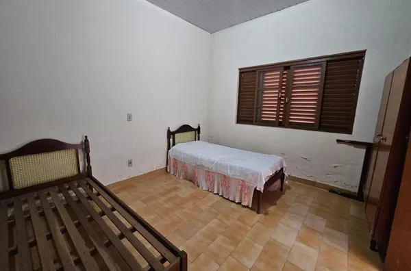 Casa em excelente localização no Centro! Amparo-SP