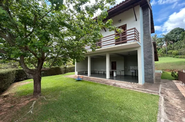 Chácara à venda no Jardim Cachoeira! Amparo-SP