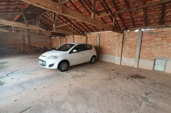 Casarão à venda no Centro! Amparo-SP