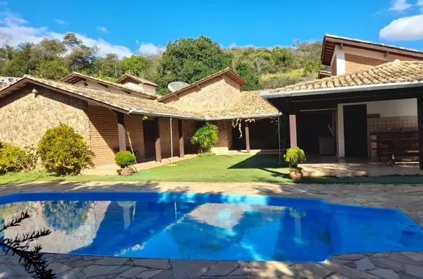 Linda chácara para venda em Monte Alegre do Sul