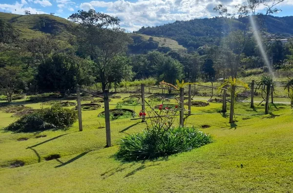 Linda chácara para venda em Monte Alegre do Sul