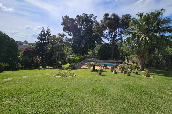 Linda Chácara à venda em excelente localização! 