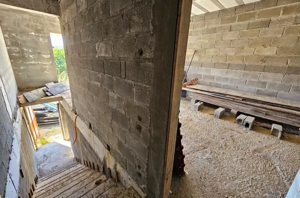 Casa em fase de acabamento no Jardim São Roberto! Amparo-SP