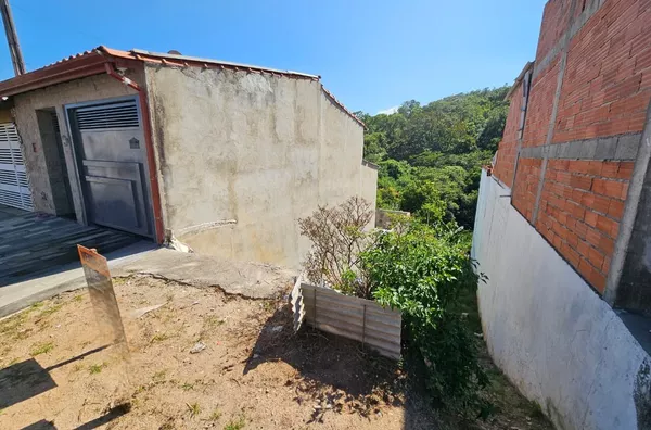 OPORTUNIDADE - Terreno à venda no Jd. Silvestre IV. Amparo-SP - Foto 1