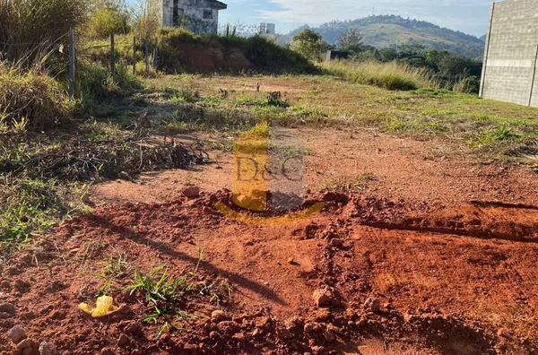 Terreno comercial em excelente localização!