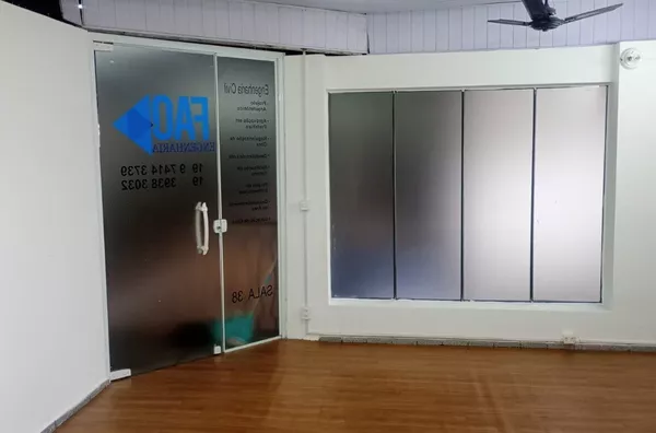 Sala comercial para locação em Galeria! 