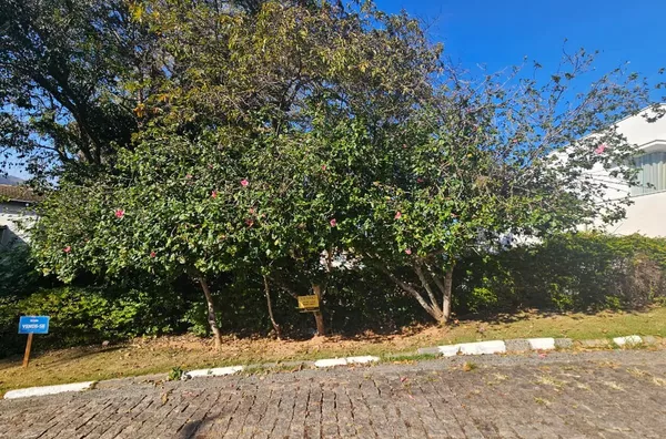 Terreno em condomínio no Condomínio Residencial Loureiro, Amparo-SP