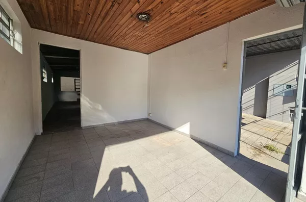 Barracão no Jardim Modelo, Amparo/SP