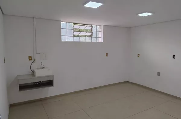 Sala comercial em galeria para aluguel,  Jardim Novo Amparo, Amparo
