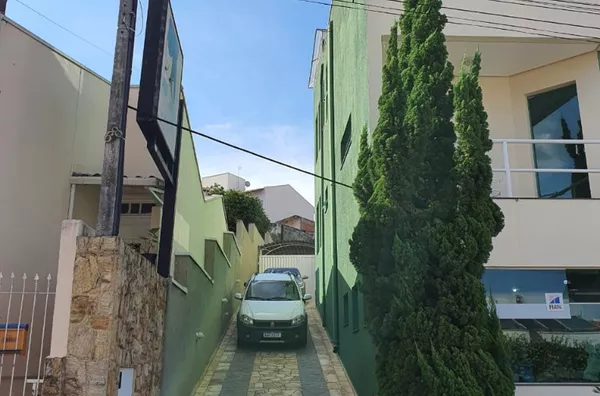 Prédio comercial e residencial para venda-Centro-Serra Negra