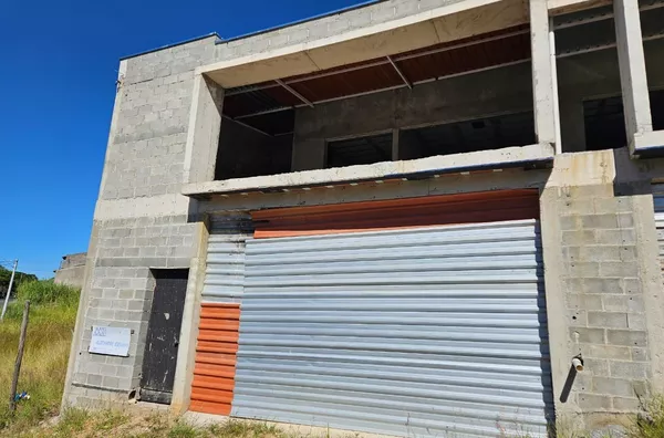 Casa em fase de acabamento no Jardim São Roberto! Amparo-SP