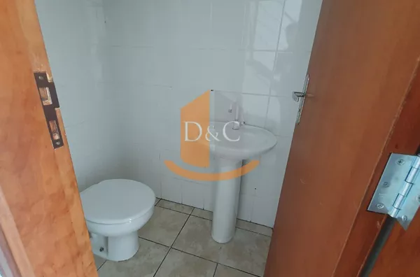 Ponto comercial para locação no Centro! 