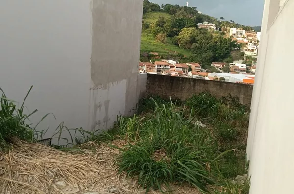 Excelente terreno à venda no Condomínio Residencial Reserva Jacaranda!