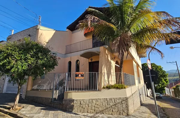 Casa em excelente localização! Centro, Amparo/SP