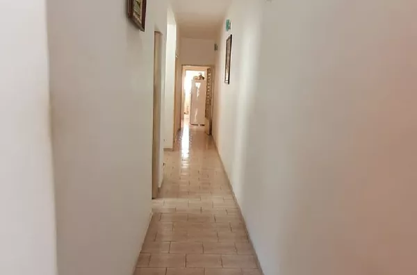 Casa no centro com forte potencial comercial!