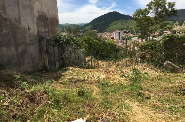 Ótimo terreno no Jd Alberto! 300m² 