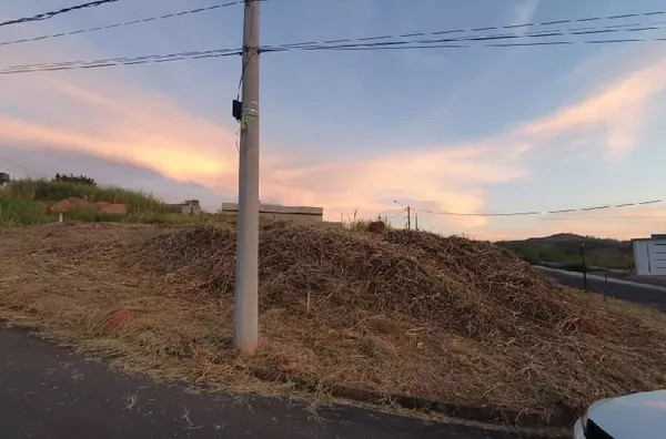 Ótimo terreno no Terras de Monte Alegre