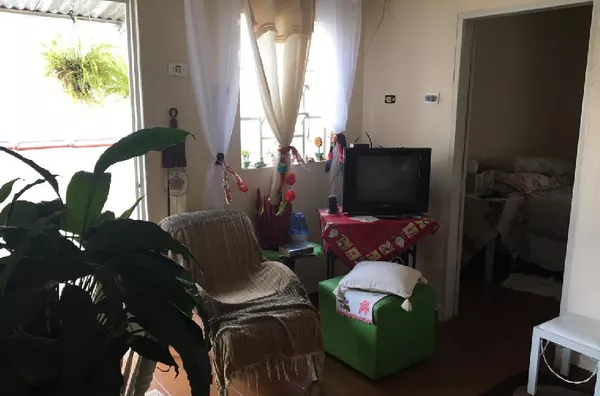 Casa à 200m do Centro- OPORTUNIDADE