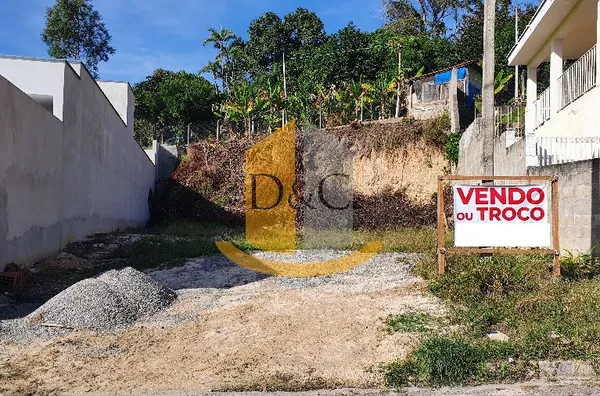 Terreno PLANO, no Vila Nova com ótima metragem!