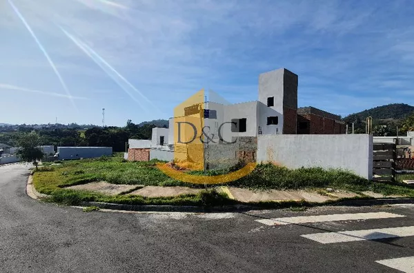 Terreno no Residencial Santa Roza! 