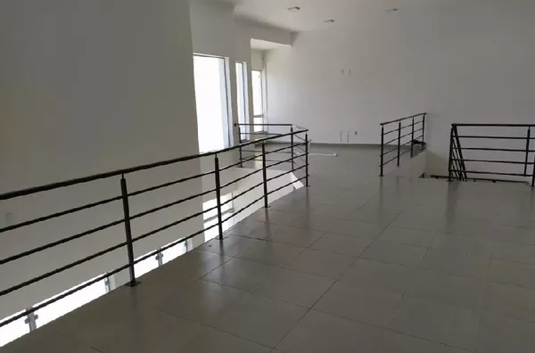 Lindo imóvel comercial à venda! 