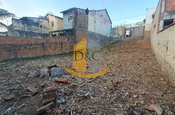 Terreno com 268m² no Centro! Grande oportunidade para aproveitamento comercial. 