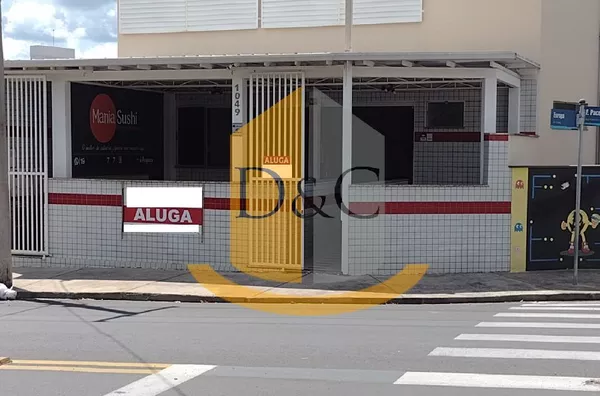 Imóvel comercial em Avenida com grande movimento! 03 aluguéis. 
