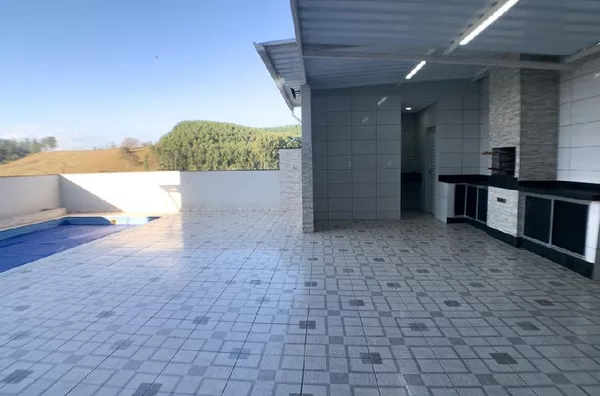 Linda casa em Morungaba!