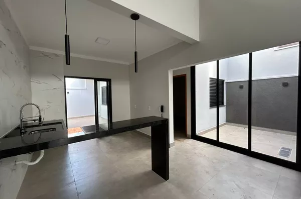 Casa NOVA à venda no Loteamento Parque Itapuã, Amparo-SP!