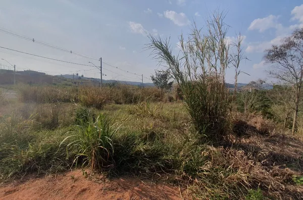 Terreno comercial na avenida principal do Residencial Portal Das Águas, Amparo-SP - Foto 5