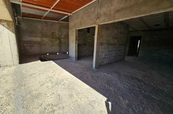 Casa em fase de acabamento no Jardim São Roberto! Amparo-SP