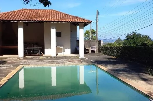 Chácara para venda no Bosque dos Eucaliptos - Amparo/SP