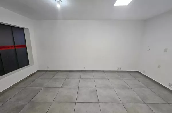Sala comercial em galeria para aluguel,  Jardim Novo Amparo, Amparo