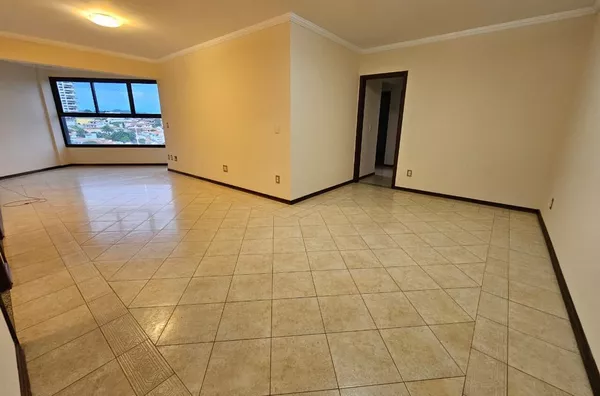 Apartamento no Ed. Monte Carlo! Centro, Amparo-SP