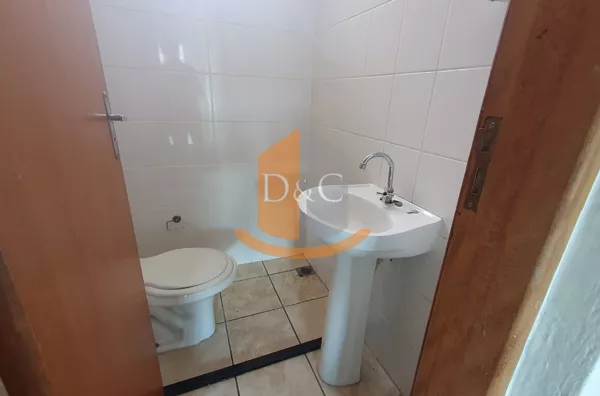 Ponto comercial para locação no Centro! 