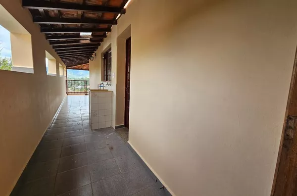 Excelente casa para locação no Jardim Brasil, Amparo-SP! (02 casas) - Foto 37