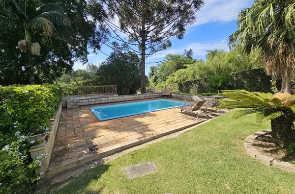 Linda Chácara à venda em excelente localização! 