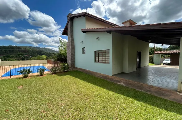 Chácara à venda no Jardim Cachoeira! Amparo-SP