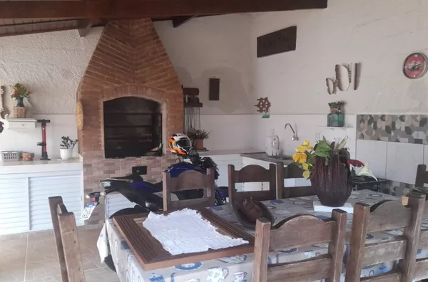 Casa para venda 3 quartos na Estância Suíça - Serra Negra/SP 