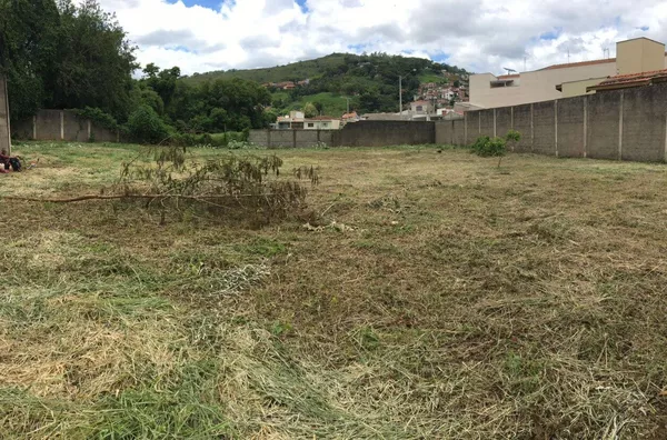 Terreno com 1.375m² no Jardim Brasil, Amparo-SP