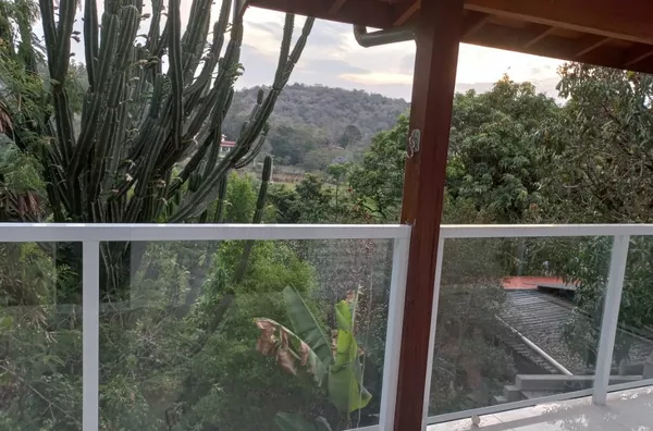 Chácara para venda 2 casas no Parque Valinhos - Valinhos/SP