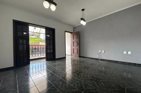 Excelente casa no Jardim Bianca! Amparo_SP